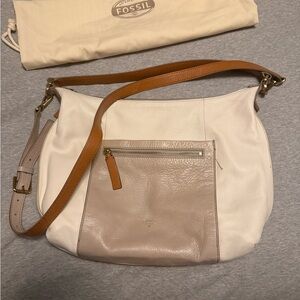 Fossil Women's White and Tan Leather Shoulder Bag